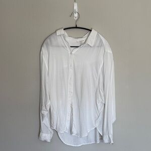 Beachlunchlounge Classic White Blouse